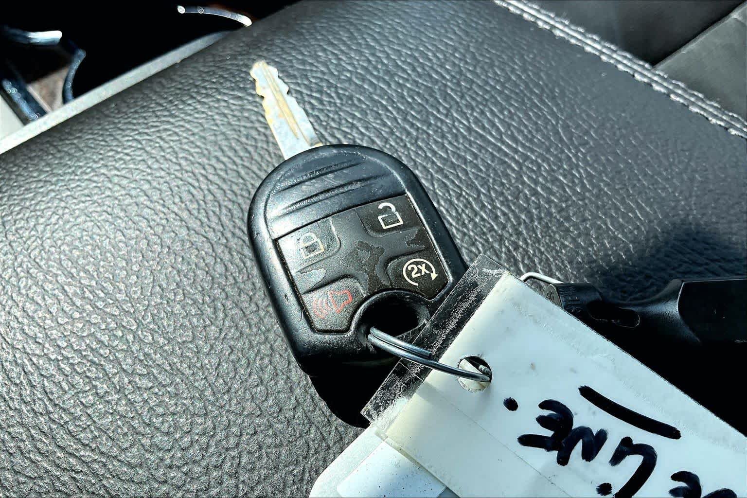 Used 2012 Ingot Silver Metallic Ford Lariat image 14