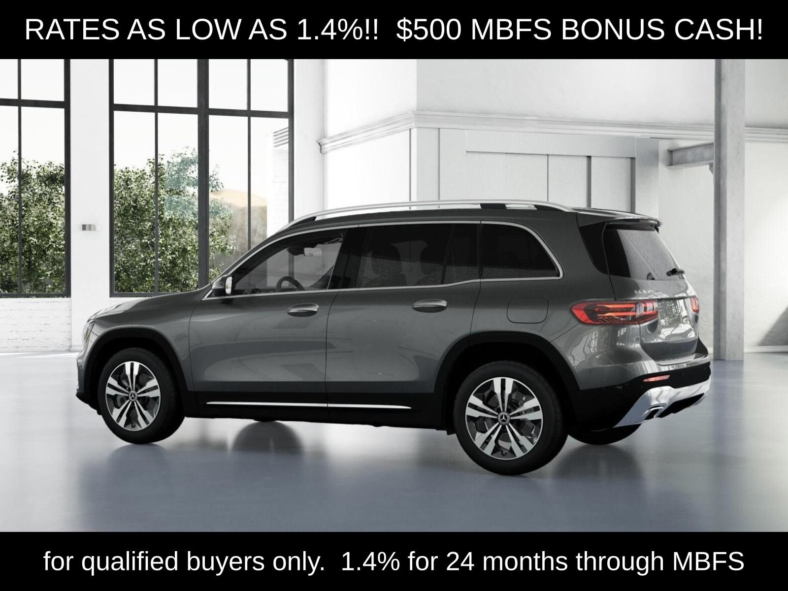 Used 2026 Mountain Grey Metallic Mercedes-Benz GLB 250 image 33
