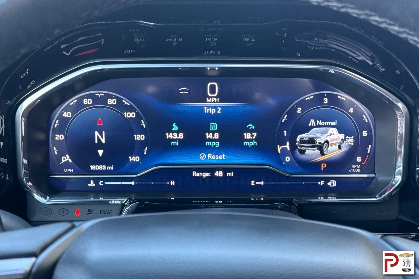 Used 2024 Gray Chevrolet ZR2 image 30