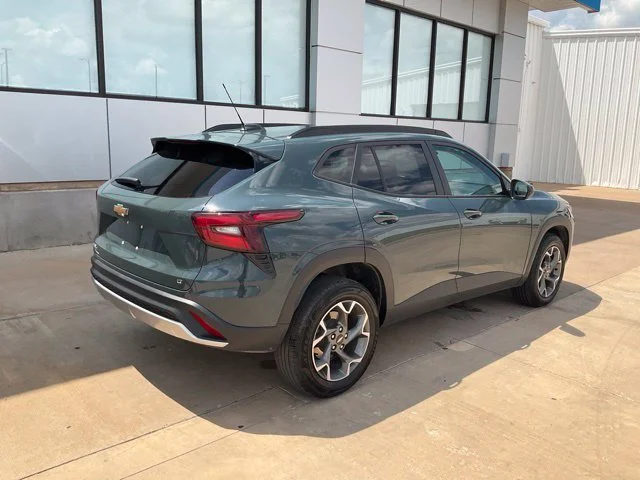Used 2025 Gray Chevrolet LT image 34