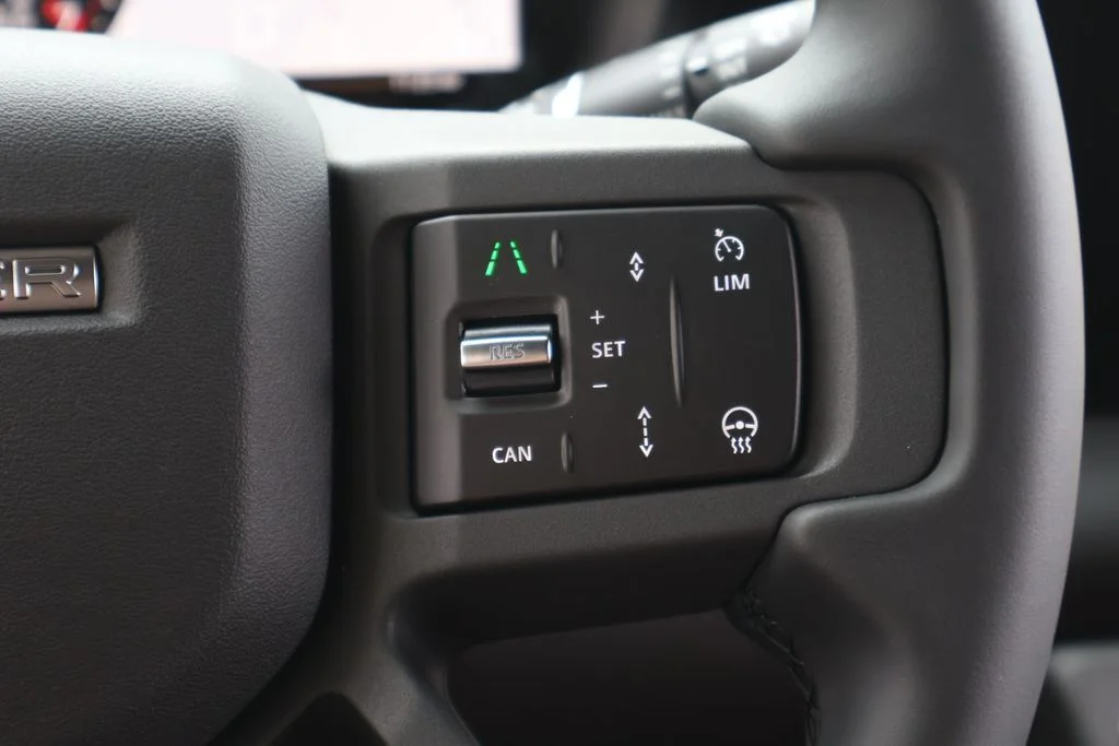 New 2026 Gondwana Stone Land Rover X-Dynamic SE image 21