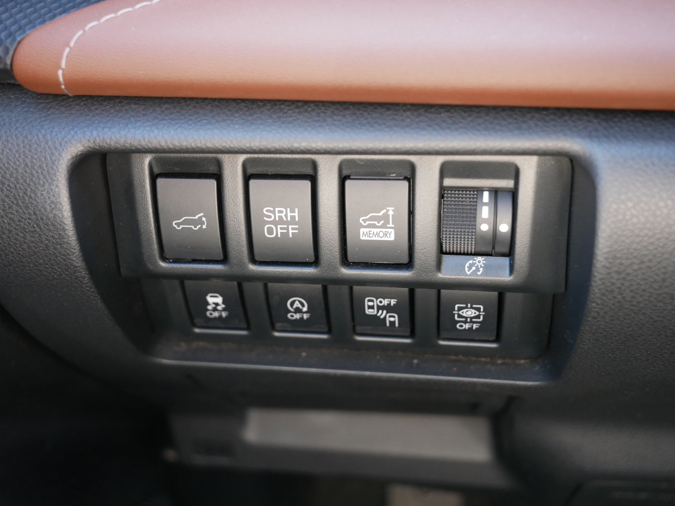 Used 2023 Crystal Black Silica Subaru Touring image 26