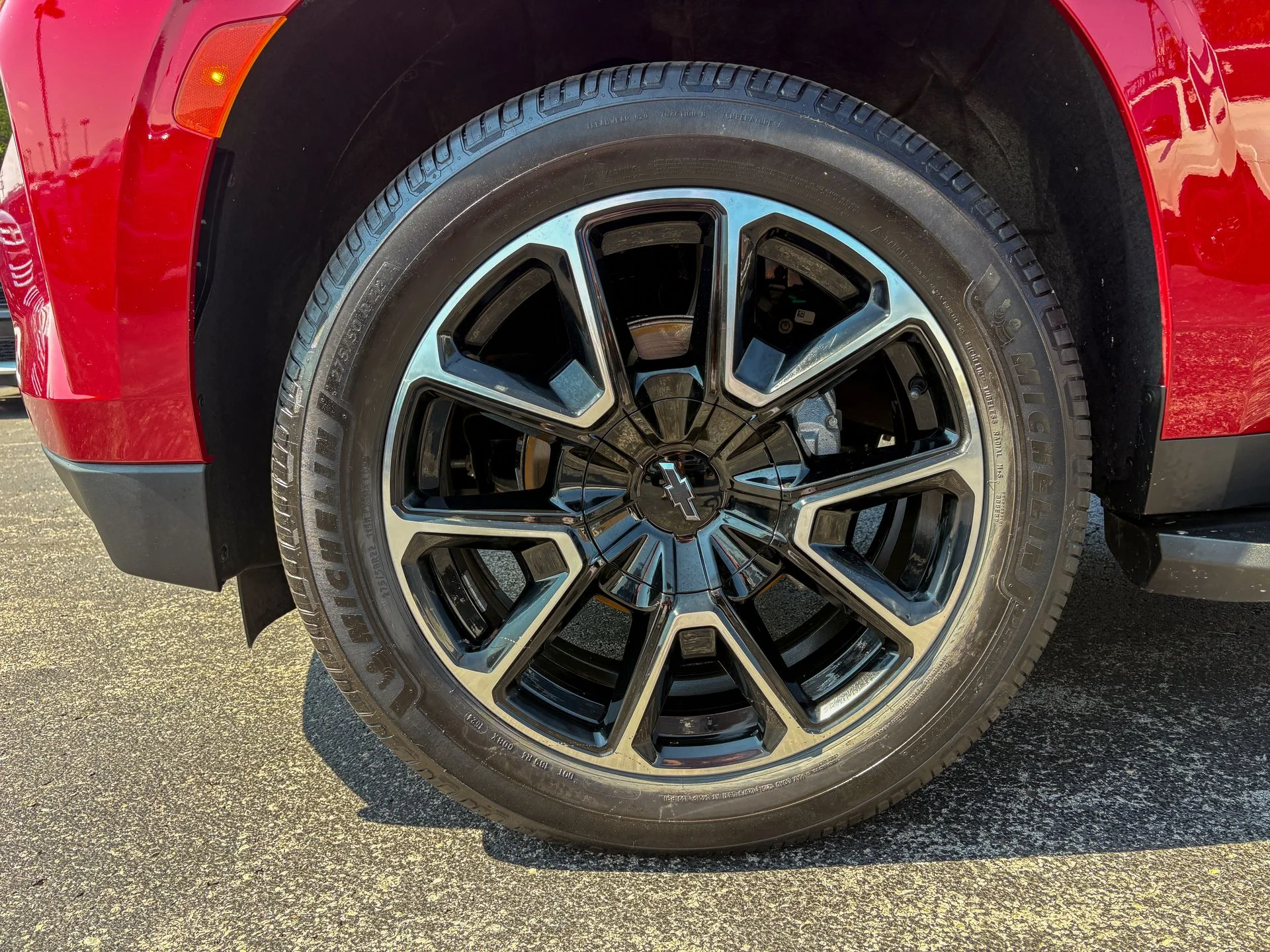 Used 2022 Red Chevrolet RST image 38