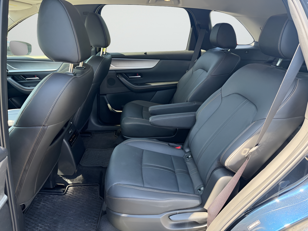 Used 2024 Blue Mazda 3.3 Turbo Premium image 21