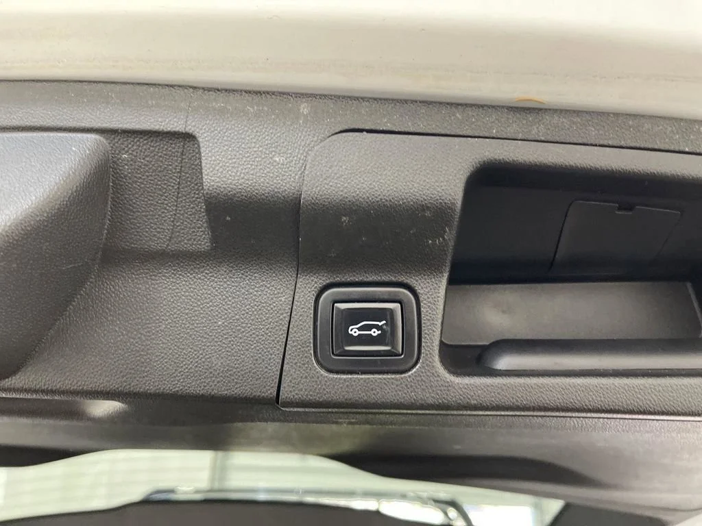 2023 GMC Acadia Denali - Photo 15