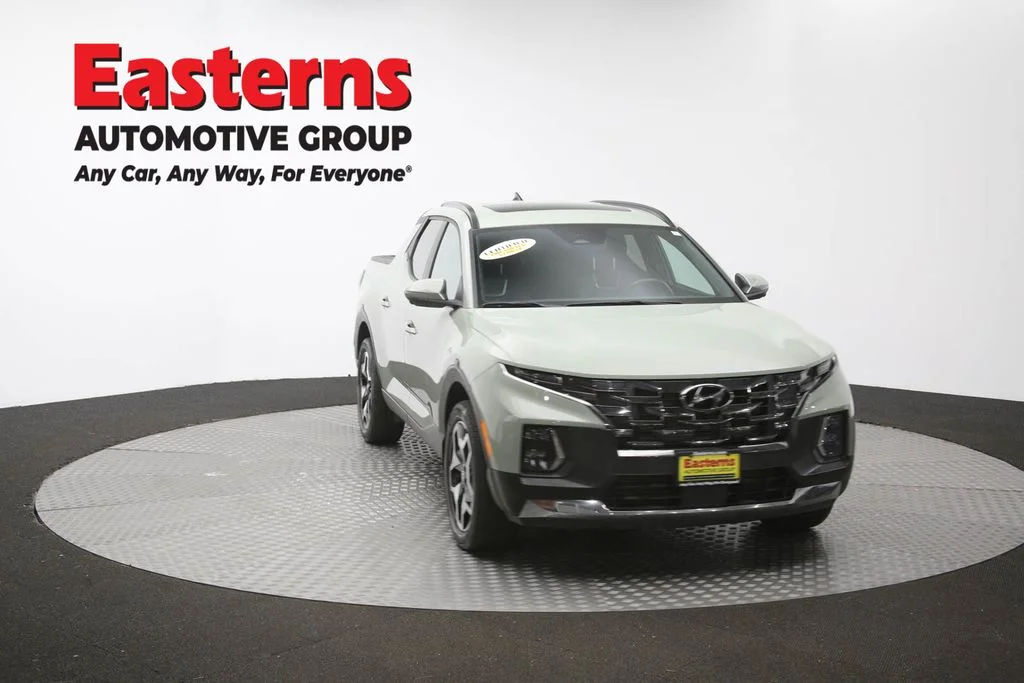 Used 2022 Green Hyundai Limited image 45