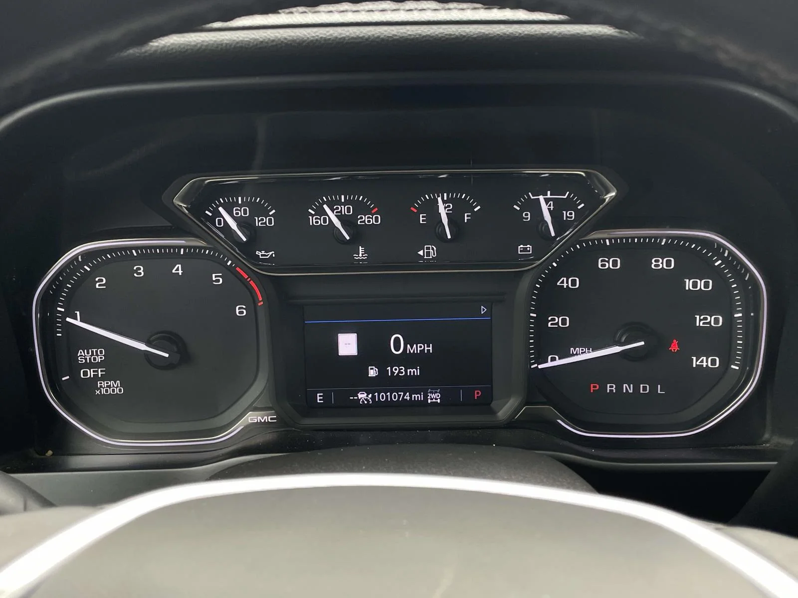 Used 2020 Dark Sky Metallic GMC SLT image 17