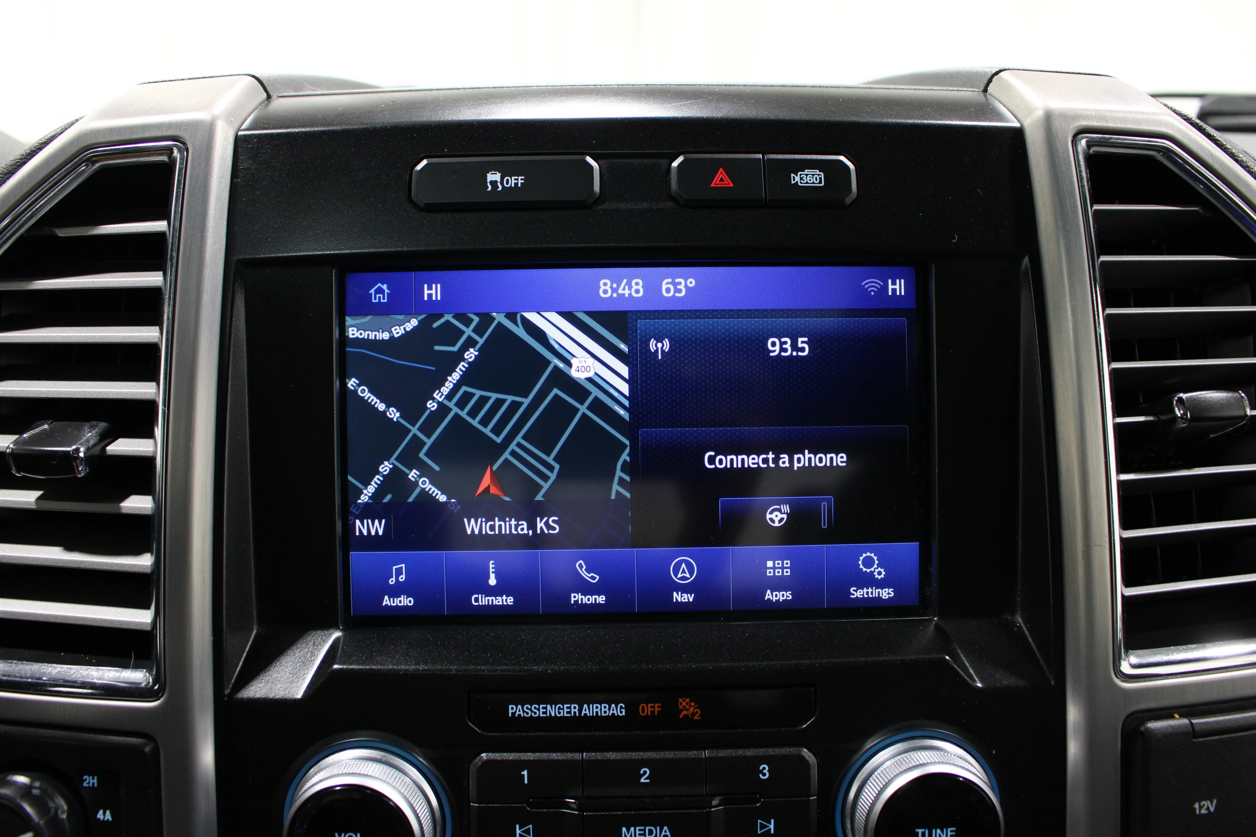 2016 Ford F-150 Platinum - Photo 13