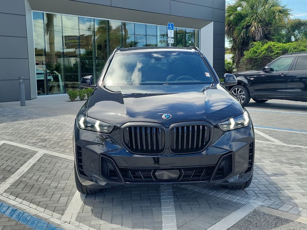 Used 2024 Black BMW sDrive40i image 8