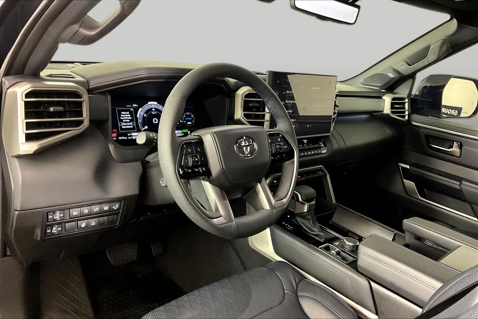 2026 Toyota Tundra Platinum - Photo 24