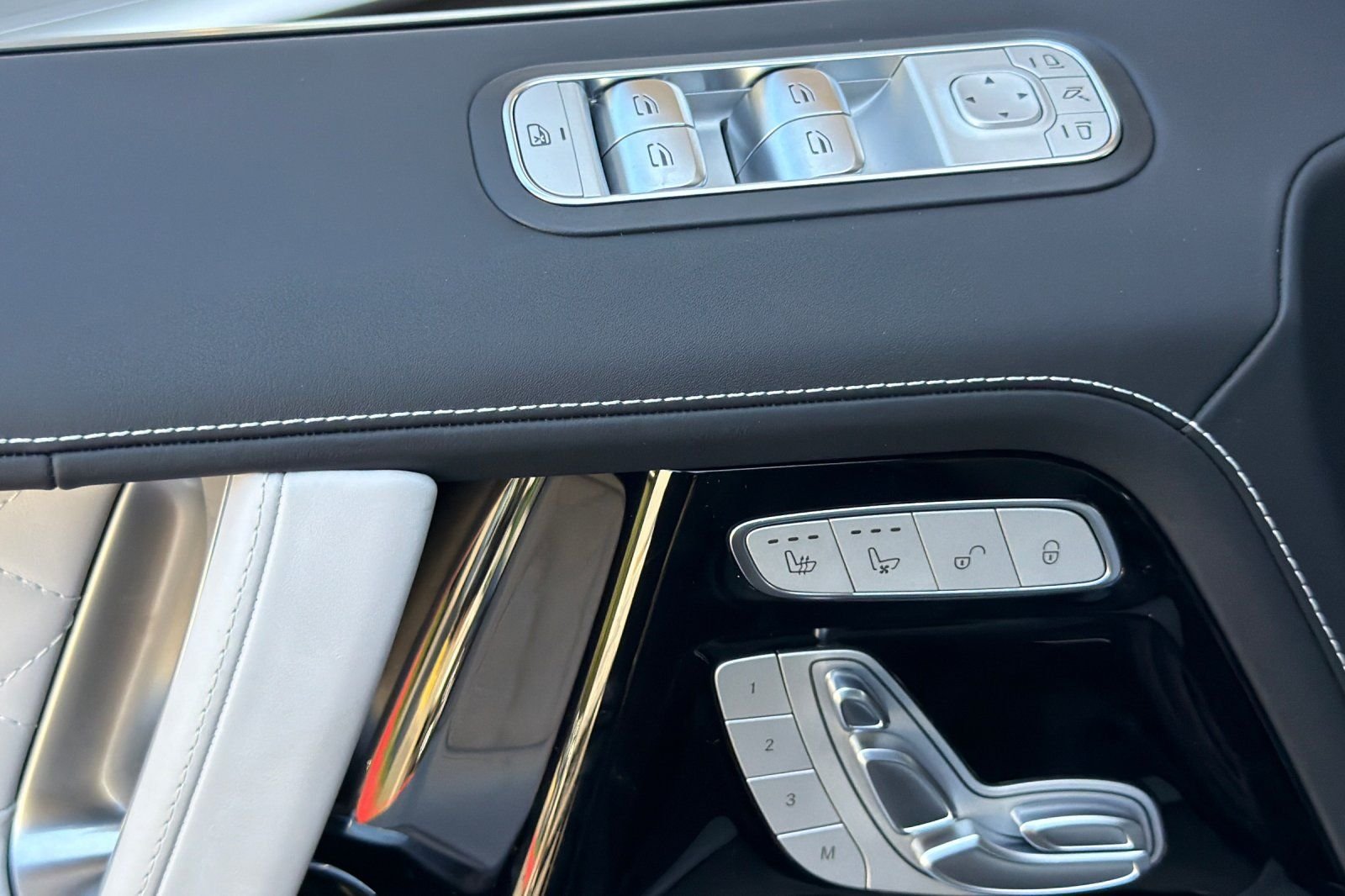 New 2027 Gray Mercedes-Benz G 63 AMG® image 24