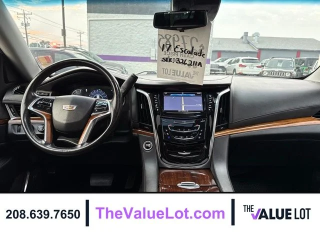 Used 2017 Silver Cadillac Luxury image 16