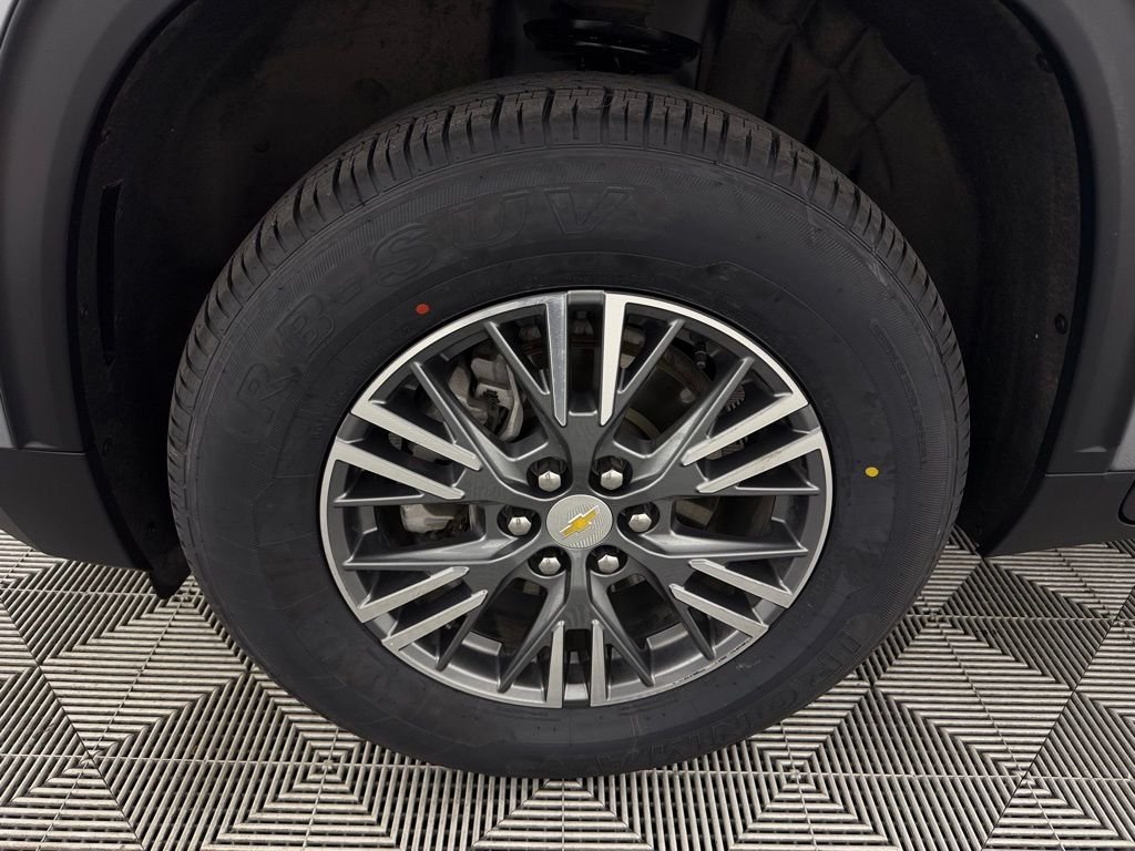 Certified Used 2024 Gray Chevrolet LT image 12