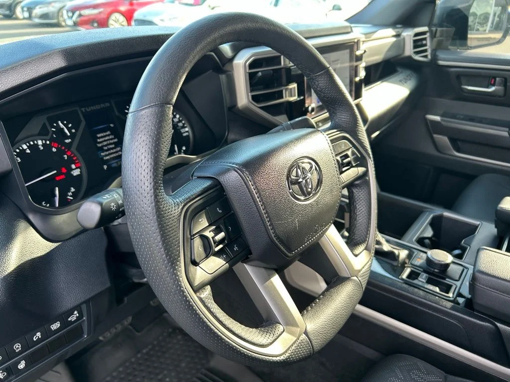 Used 2025 Lunar Toyota SR5 image 19