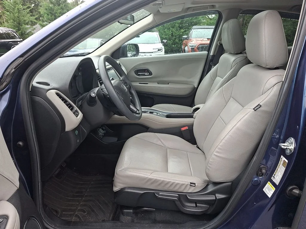 Used 2016  Honda EX image 13