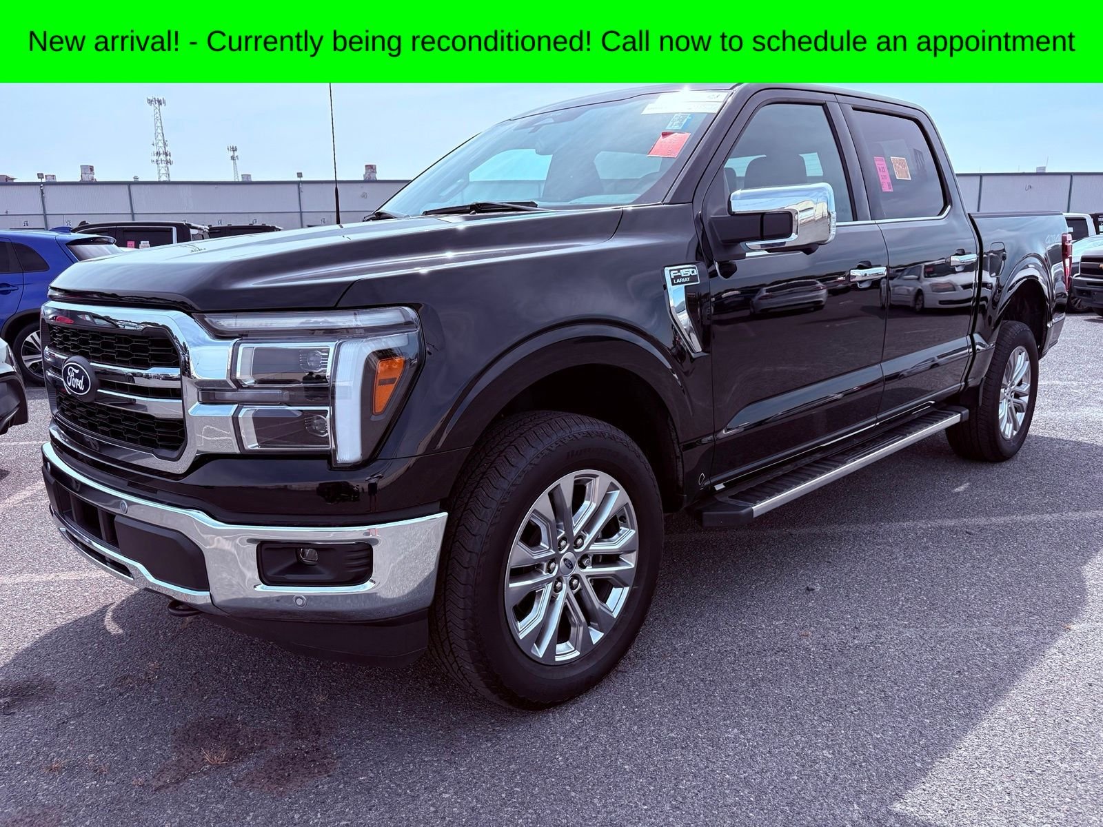 Used 2025 Black Metallic Ford Lariat image 7
