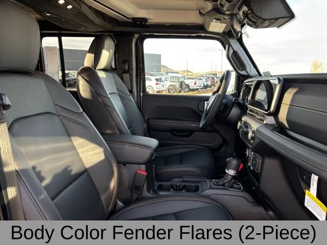 New 2025 Black Clearcoat Jeep High Tide image 26