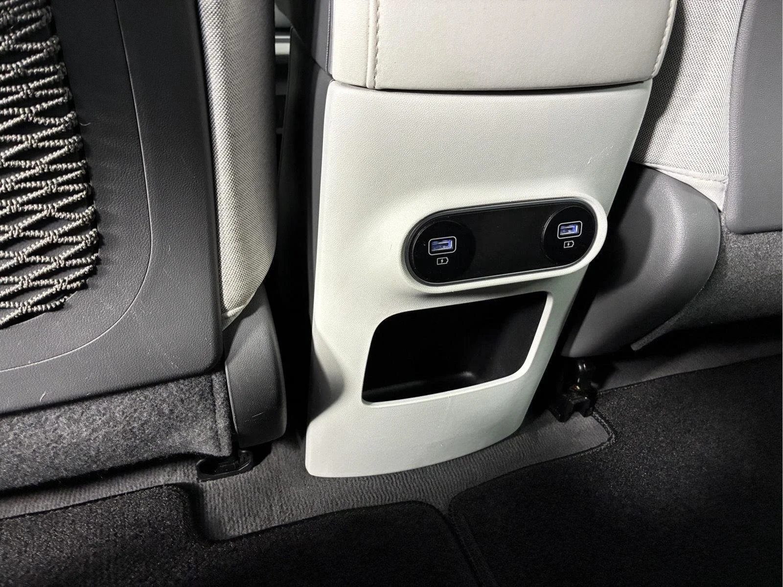 Used 2023 Digital Teal Hyundai SEL image 36