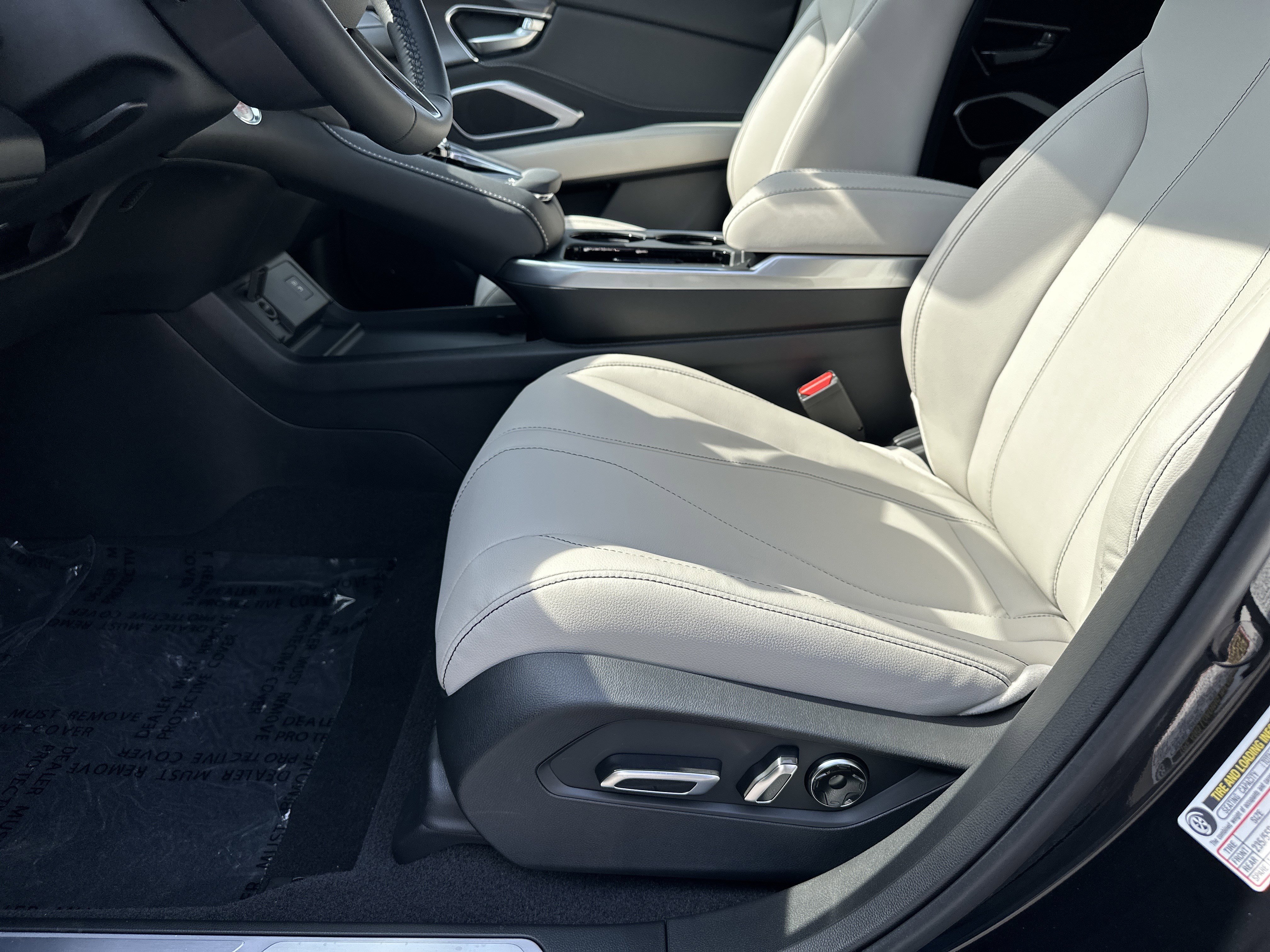 New 2026 Majestic Black Pearl Acura  image 9