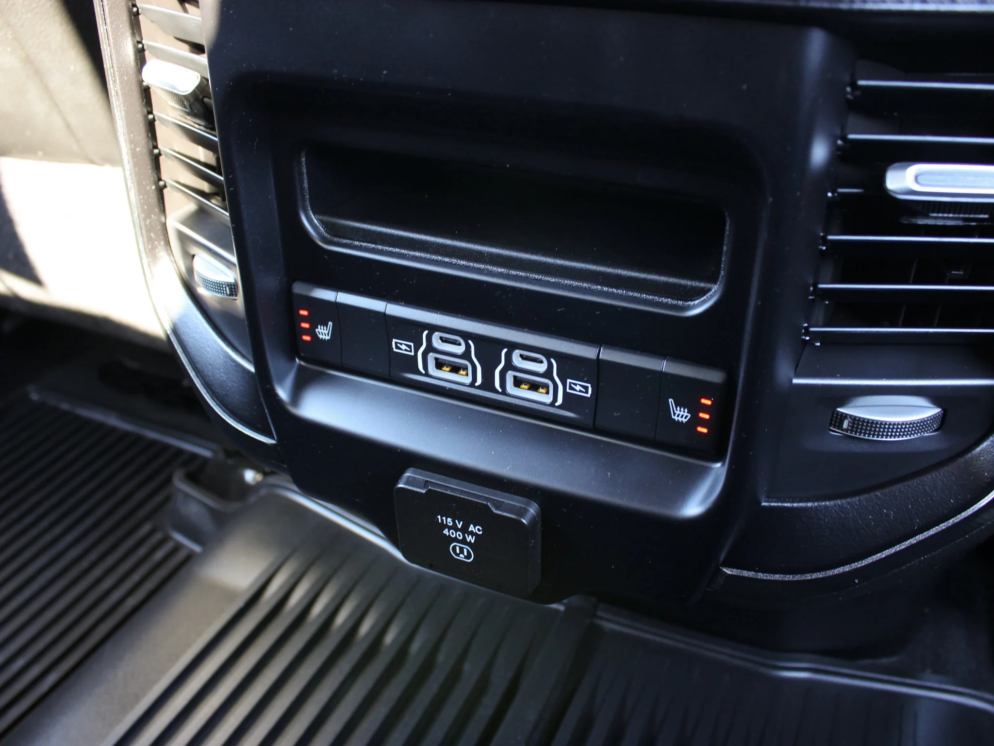Certified Used 2024 Grey RAM Rebel * No Accidents | Cummins Diesel | Heated/Vented Seats | Lifted | Apple CarPlay | Remote Start image 20