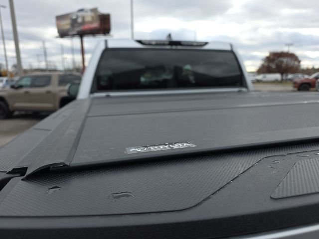 2026 Toyota Tundra Limited - Photo 7