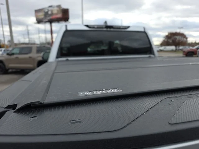 2026 Toyota Tundra Limited - Photo 7