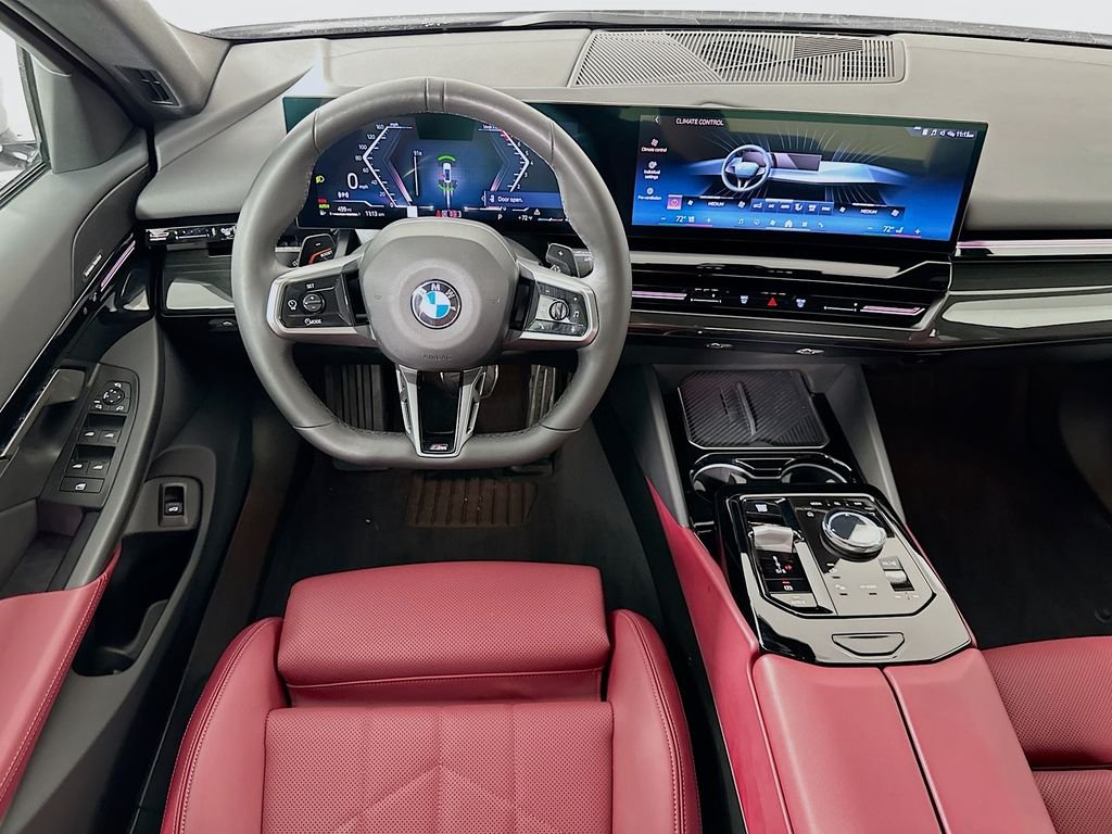 2025 BMW 5 Series 530i - Photo 23