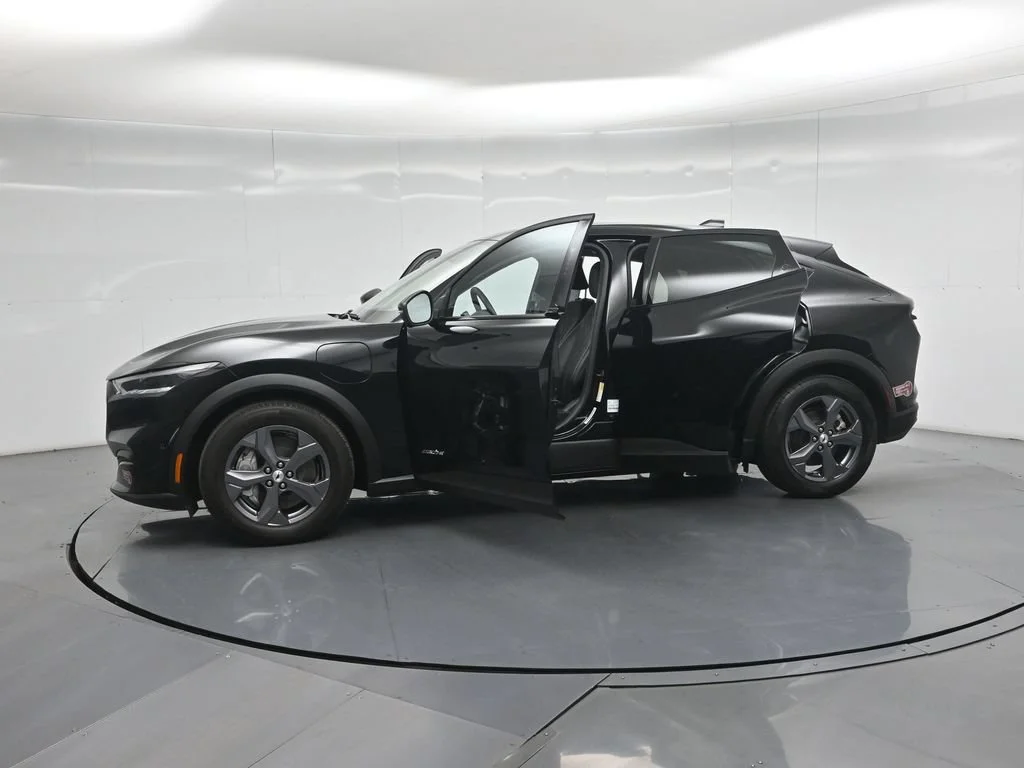 Certified Used 2023 Black Ford Select image 33