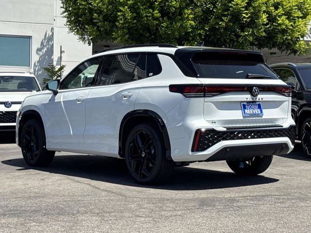 New 2026 White/off-white Volkswagen 2.0T SE R-Line Black image 3