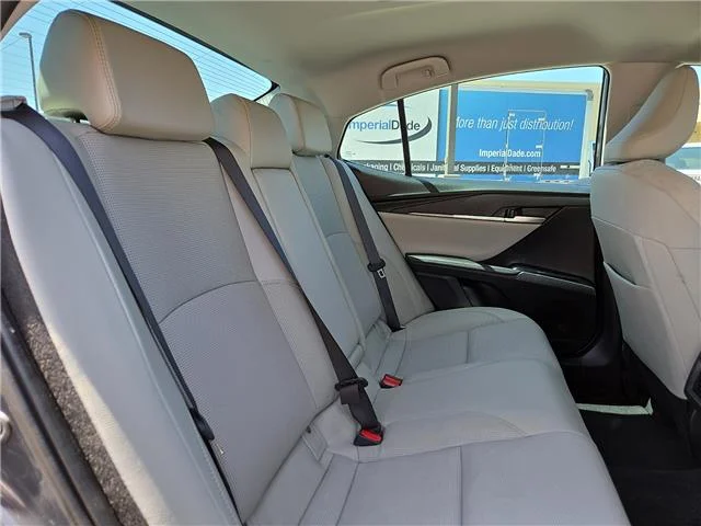 Used 2025 Heavy Metal Toyota XLE image 9