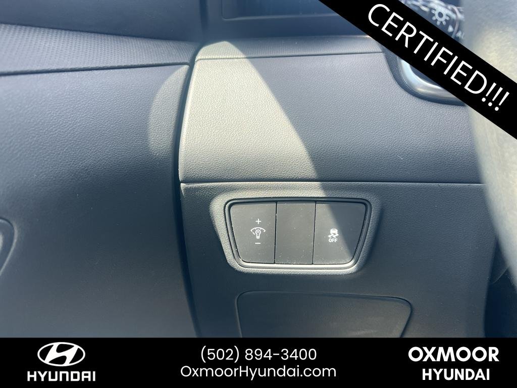 Used 2024 Dark Gray Metallic Hyundai SE image 10