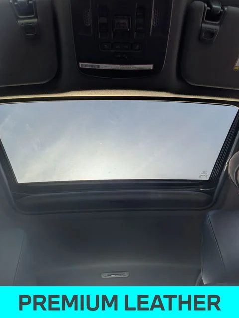 2021 Toyota Avalon Limited - Photo 14