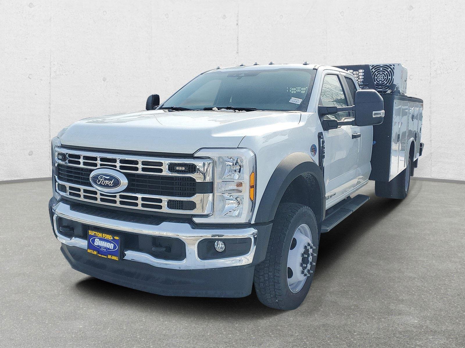 2025 Ford F-550 Super Duty Chassis Cab