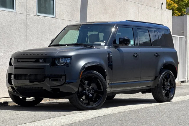 2026 Land Rover Defender X-Dynamic SE