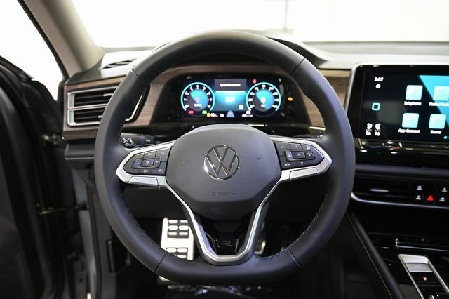 2026 Volkswagen Atlas SEL Premium R-Line - Photo 4