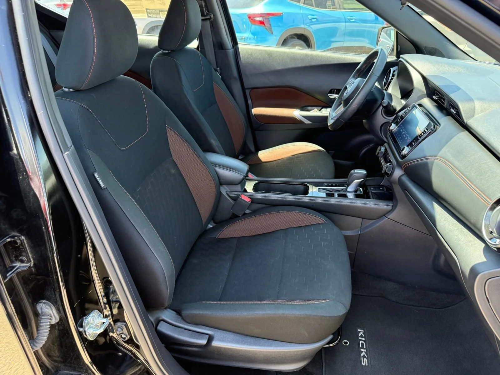 2024 Nissan Kicks SR - Photo 31