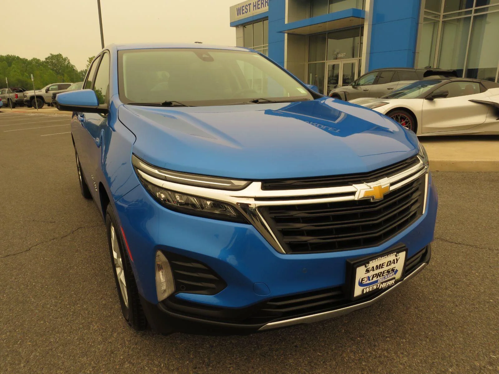 Used 2024 Riptide Blue Metallic Chevrolet LT image 3