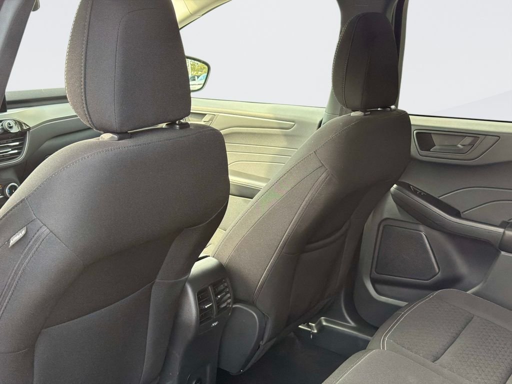 Used 2025 Silver Ford Active image 16
