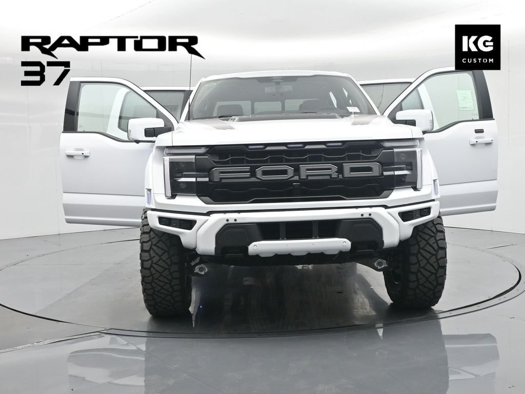Used 2025 White Ford Raptor image 33