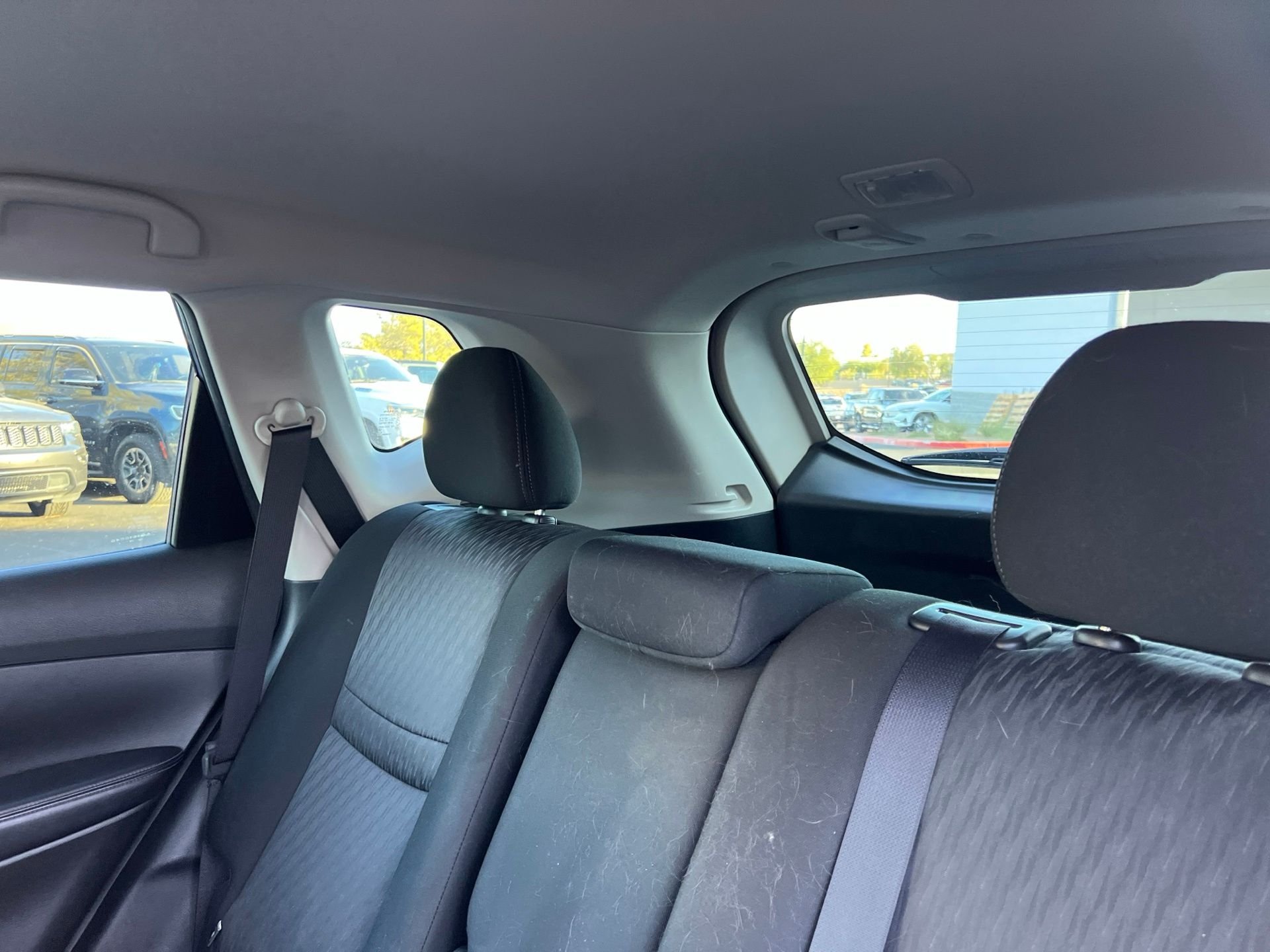 Used 2020 Blue Nissan S image 24