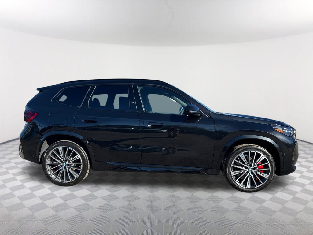 New 2027 Black Sapphire Metallic BMW xDrive28i image 3