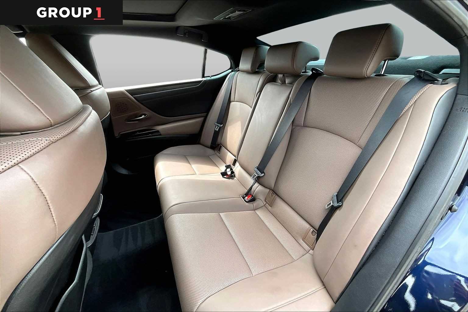 Used 2022 Nightfall Mica Lexus  image 18