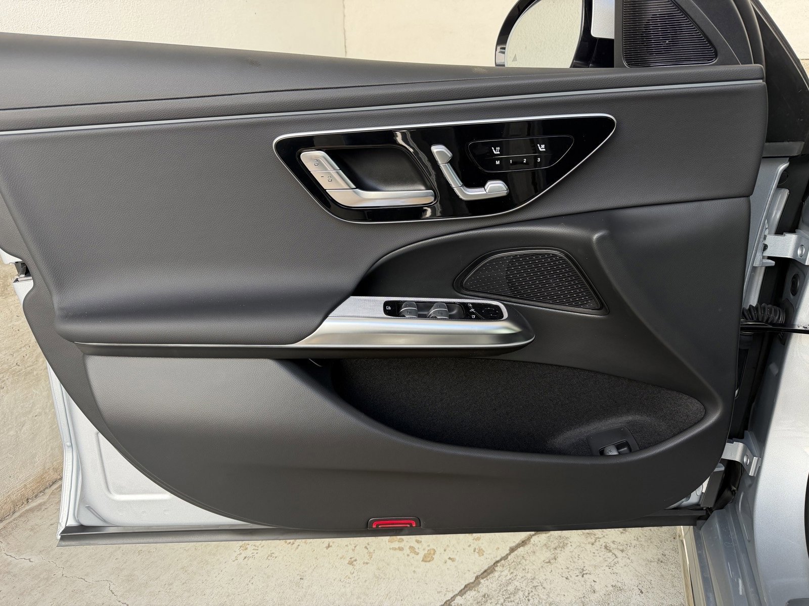 New 2026 Cirrus Silver Metallic Mercedes-Benz E 350 image 40
