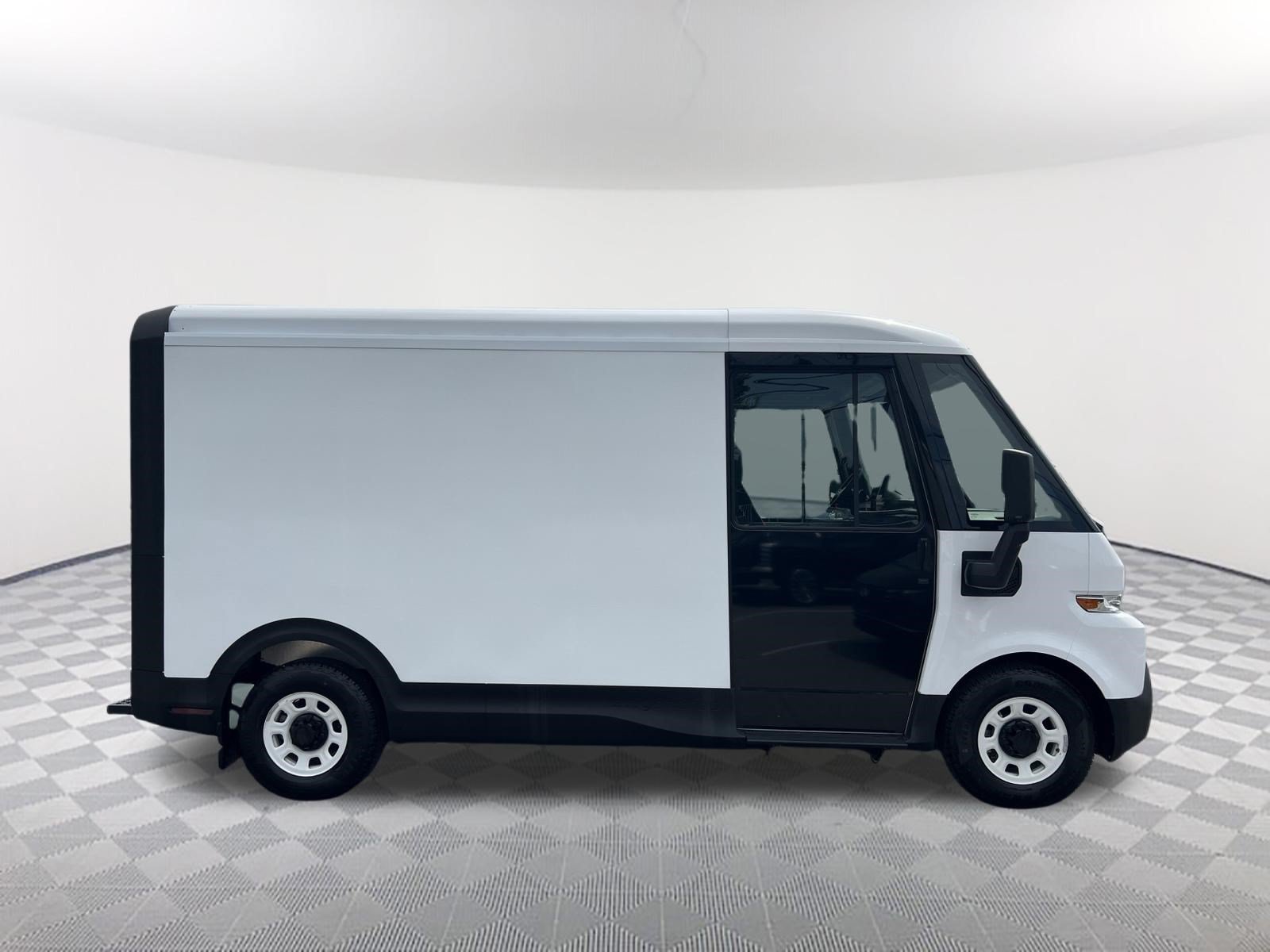 Used 2024 Chevrolet BrightDrop Zevo 400 with VIN 2G5ZJ2TY0R9104337 for sale in Lilburn, GA