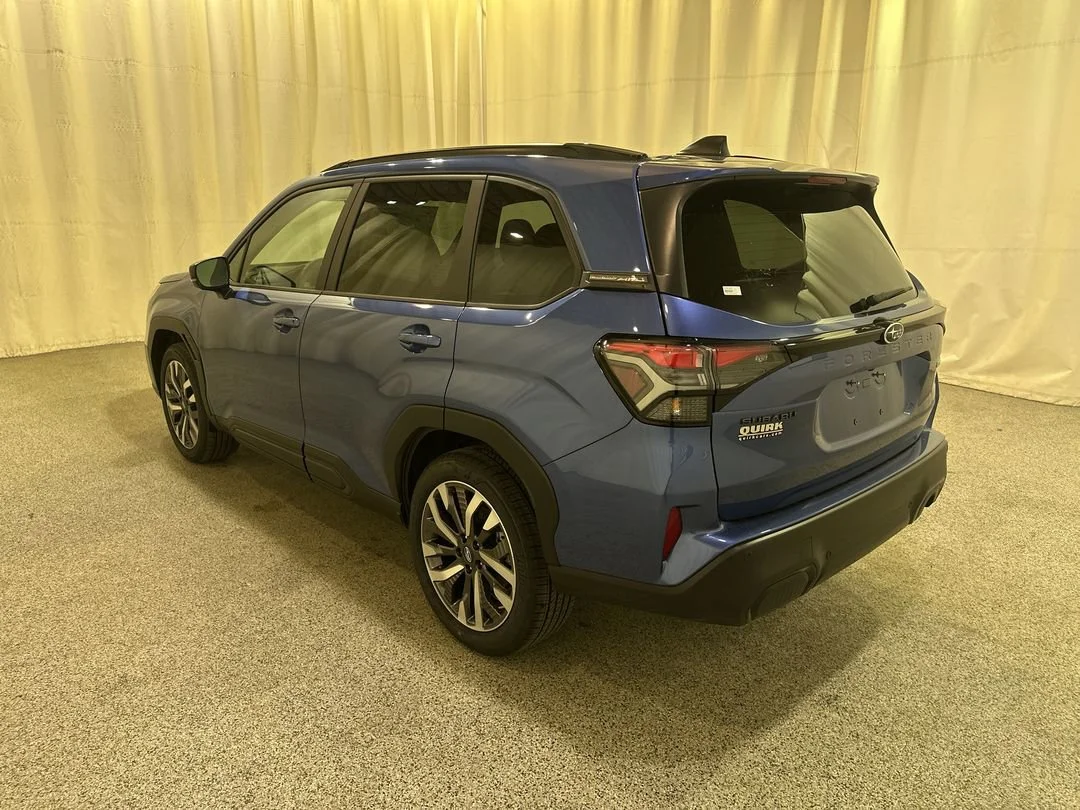 New 2026 Daybreak Blue Pearl Subaru Touring image 9