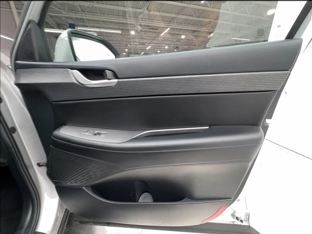 Used 2025 Silver Hyundai Limited image 35