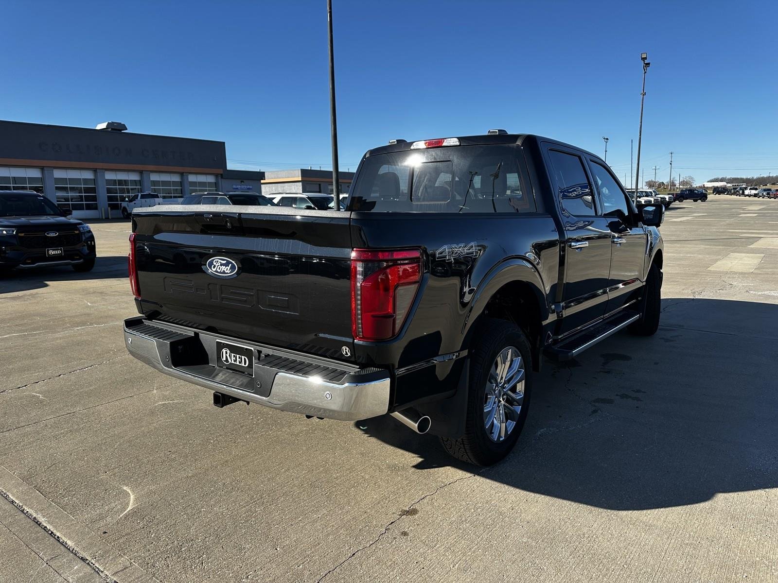 2025 Ford F-150 XLT - Photo 10