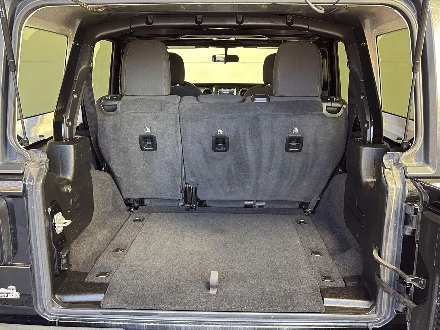 Used 2021 Black Clearcoat Jeep Unlimited Sport S image 8