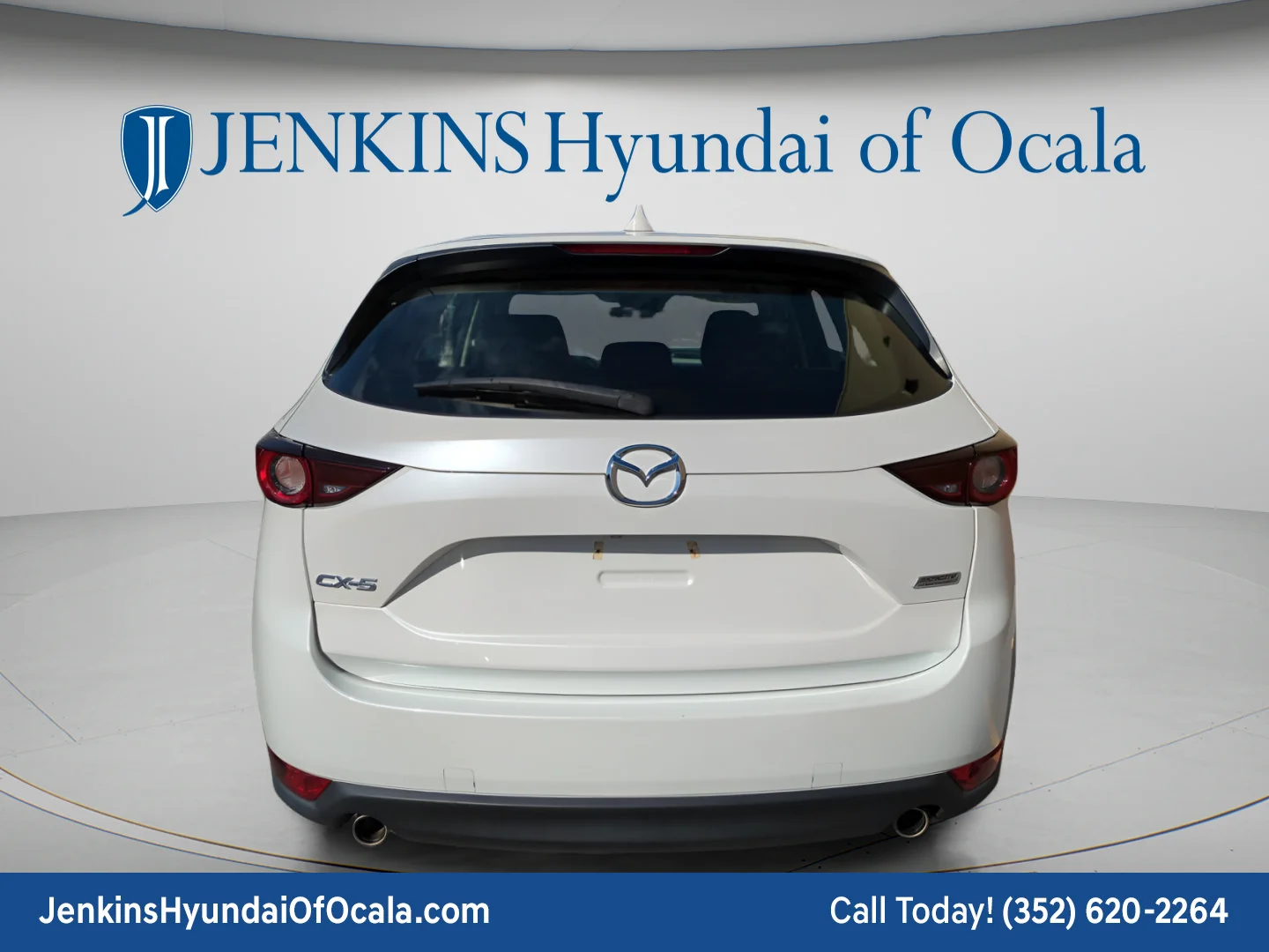 Used 2019 Snowflake White Pearl Mica Mazda Sport image 4