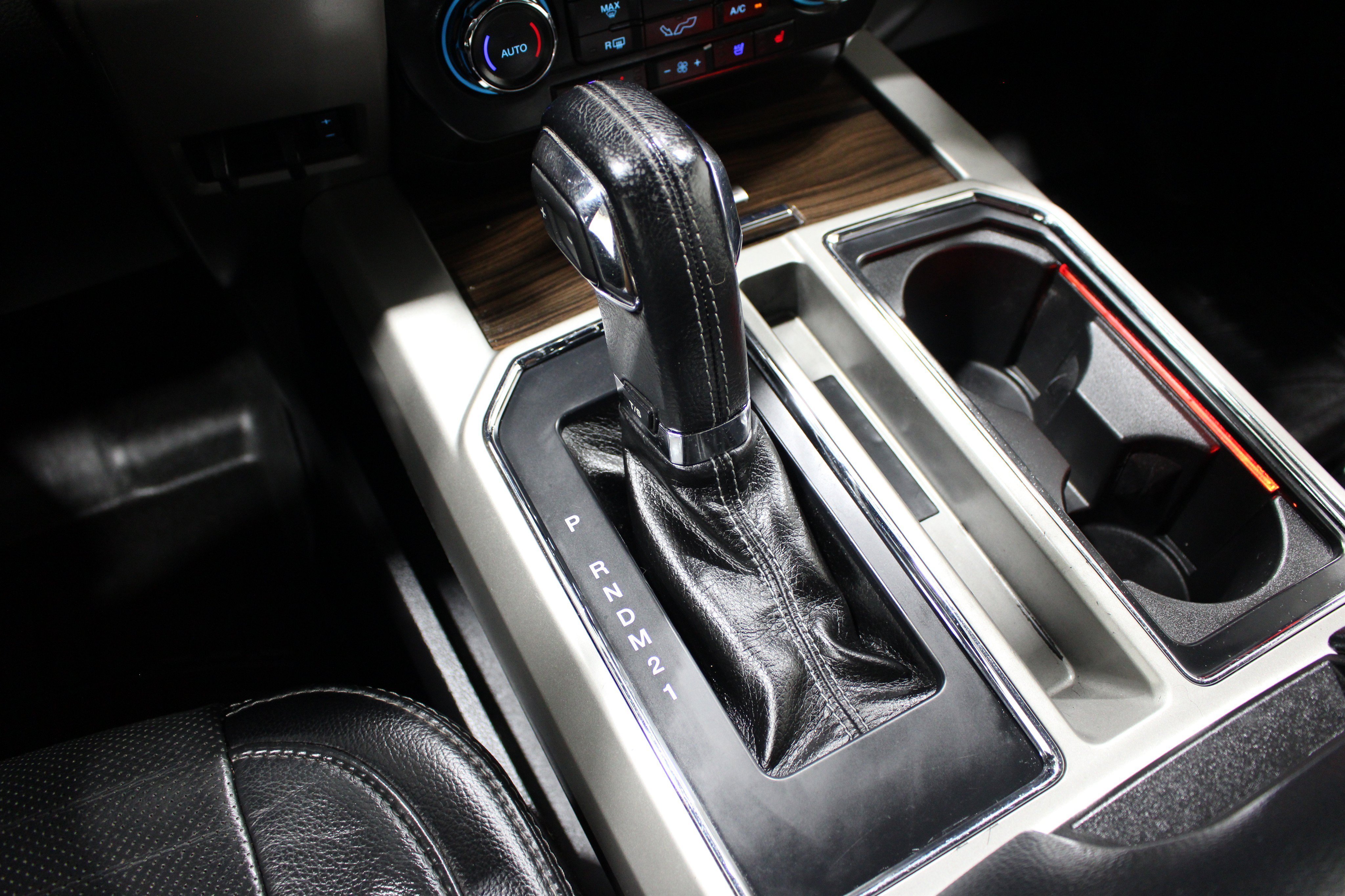 2016 Ford F-150 Lariat - Photo 20